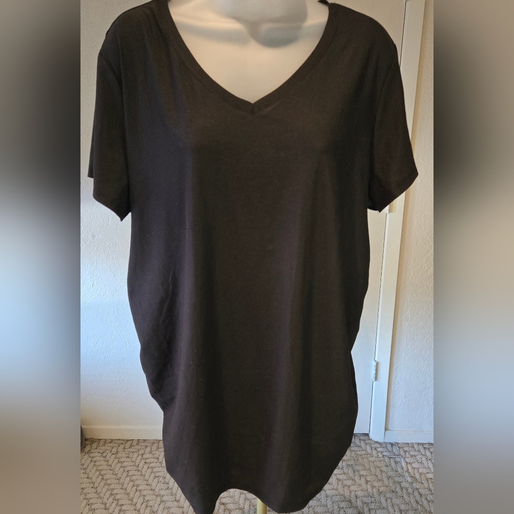 Time and Tru Black V-Neck Short Sleeve Maternity Top NEW